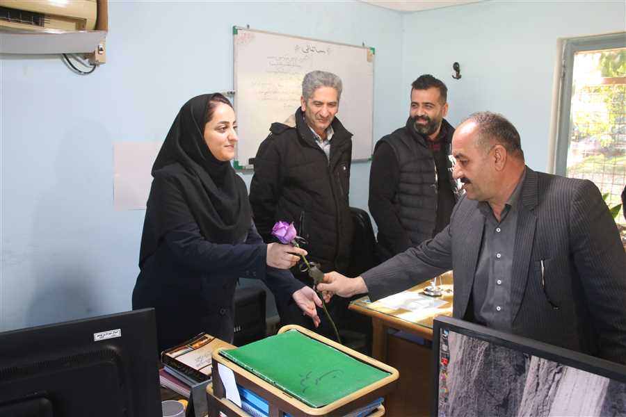 تقدیر شهردار و رئیس شورای اسلامی بهشهر از بانوان شهرداری به مناسبت روز زن و مادر