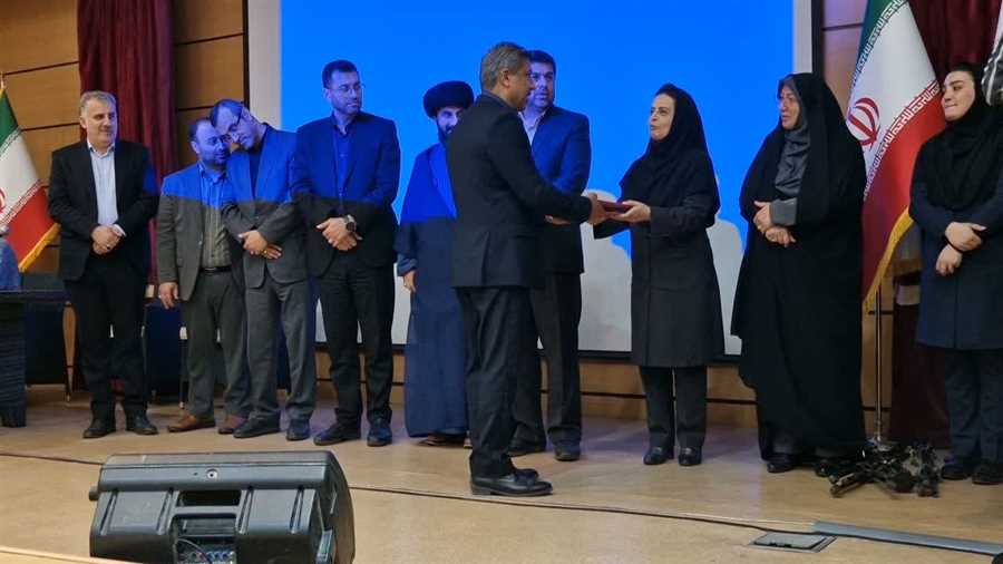 تقدیر از ۱۰ شهرداری مازندران در نشست تخصصی روابط عمومی‌ها 
