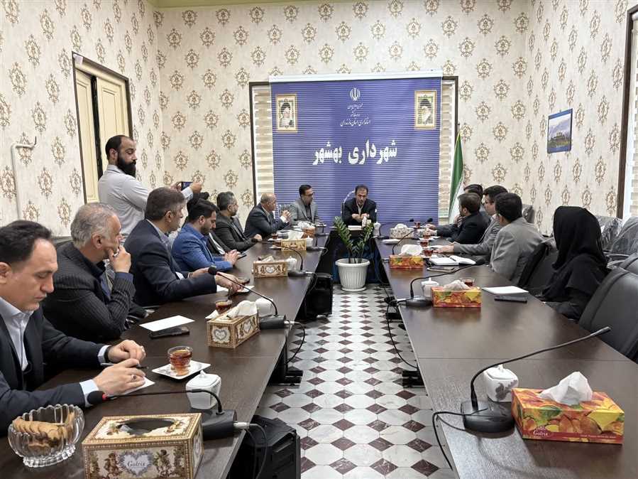 حضور نمایندگان هلدینگ سیمرغ در عمارت شهرداری