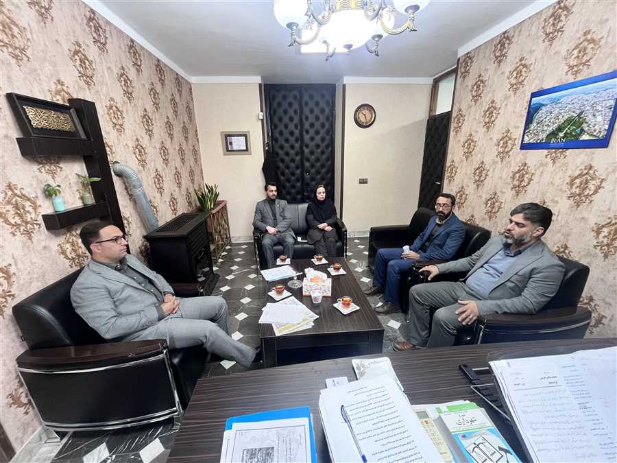 بررسی  نحوه کمک هزینه نیم درصدی به کتابخانه ها 