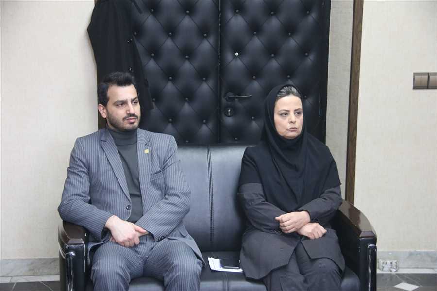 بررسی  نحوه کمک هزینه نیم درصدی به کتابخانه ها 